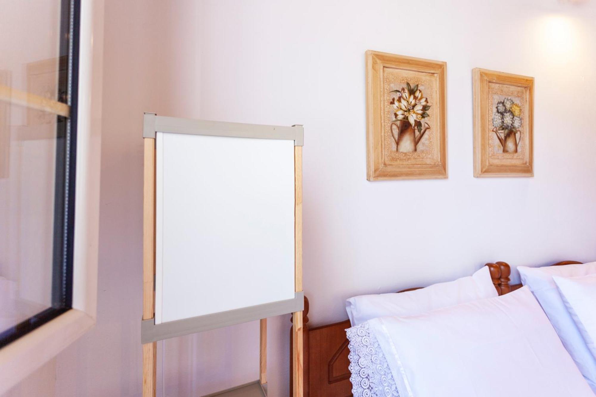 Retzos Rooms Himare Exterior foto